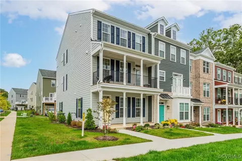 13820 Randolph Pond Ln, Midlothian, VA 23114