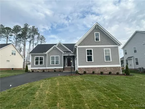 13706 Tyberton Dr, Midlothian, VA 23112