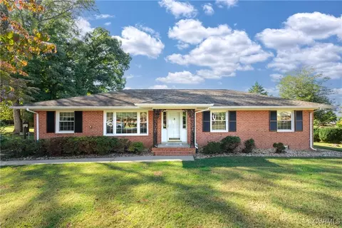 7477 Lexington Dr, Mechanicsville, VA 23111