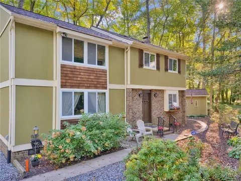 4600 Morning Hill Ct, Midlothian, VA 23112
