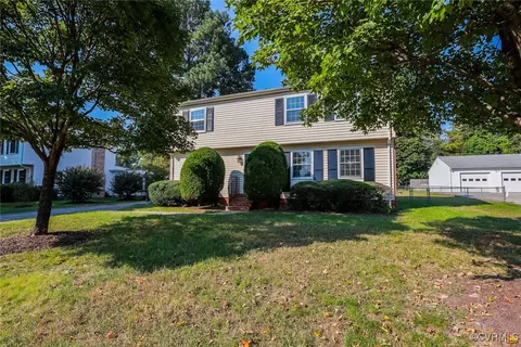 7812 Antionette Dr, Richmond, VA 23227