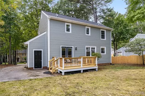 Exterior - 4005 Echo Ridge Pl, Midlothian, VA 23112 photo 11 of 13