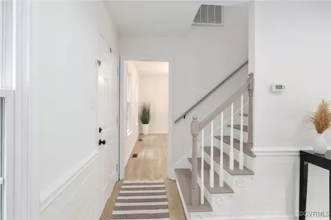 Entry Way - 4005 Echo Ridge Pl, Midlothian, VA 23112 photo 2 of 4
