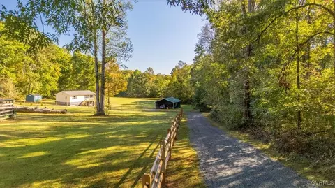 Exterior - 87 Proffits Rd, Louisa, VA 23093 photo 5 of 6
