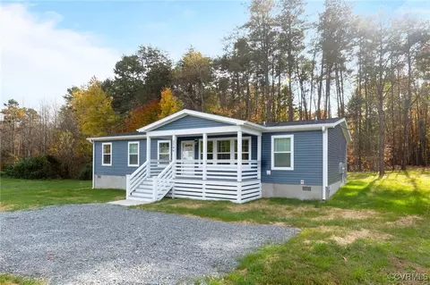 3799 S Rolling Rd, Scottsville, VA 24590