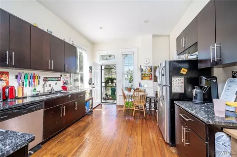 Kitchen - 2104 Lamb Ave, Richmond, VA 23222 photo 6 of 6