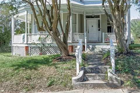 Exterior - 2104 Lamb Ave, Richmond, VA 23222 photo 4 of 6