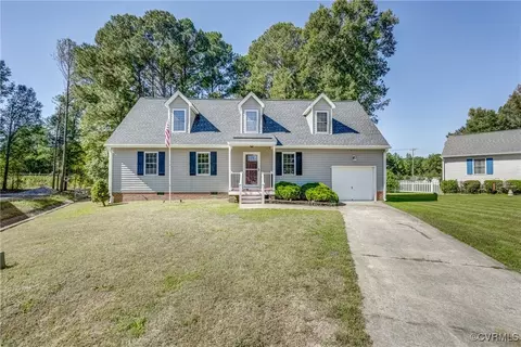 14940 Blue Rock Dr, Chester, VA 23836