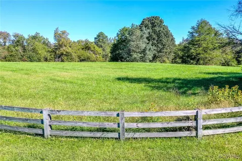 1200 The Frst, Crozier, VA 23039