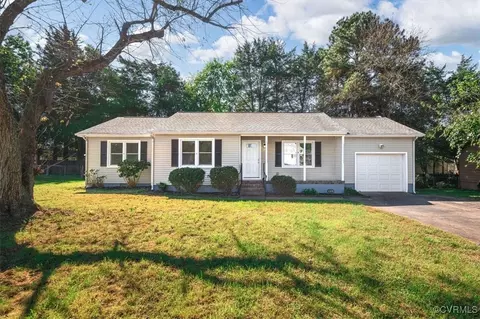 4010 Kippax Dr, Hopewell, VA 23860