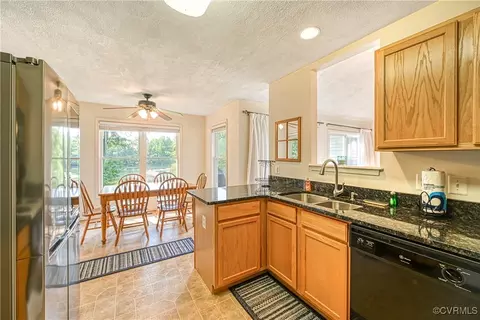 82 Heather Dr, Bumpass, VA 23024 photo 13