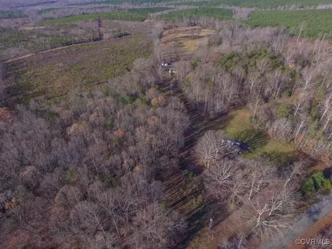 3214 Lowry Rd, Columbia, VA 23038