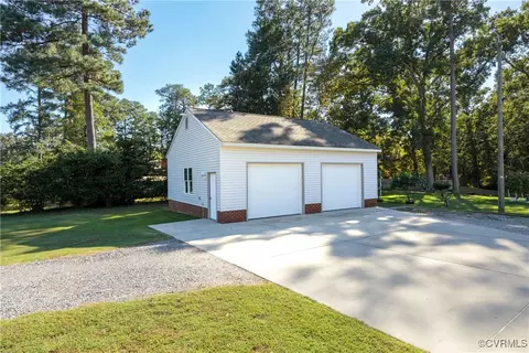 4615 Perdue St, Chester, VA 23831 photo 39