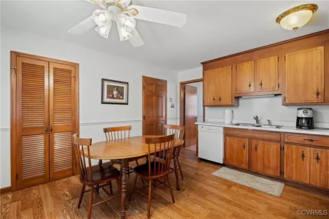 4615 Perdue St, Chester, VA 23831 photo 21