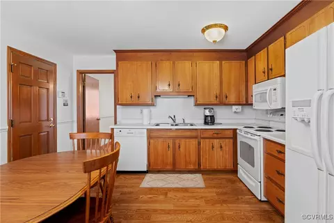 4615 Perdue St, Chester, VA 23831 photo 18