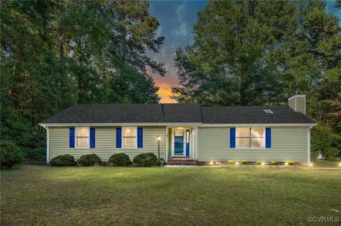 287 Revelle Rd, Tappahannock, VA 22560