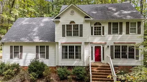 1870 Norwood Creek Dr, Powhatan, VA 23139