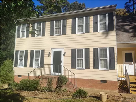 7619 Secretariat Dr, Midlothian, VA 23112