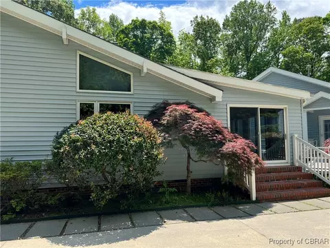 404 Wading Creek Rd, Dutton, VA 23050 photo 2