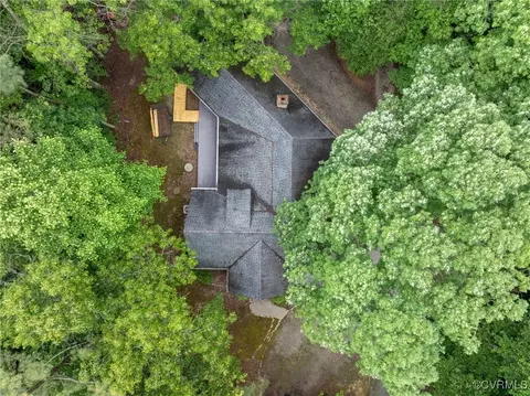 11604 Bundle Rd, Chesterfield, VA 23838 photo 2