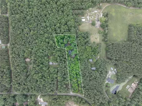 11604 Bundle Rd, Chesterfield, VA 23838 photo 3