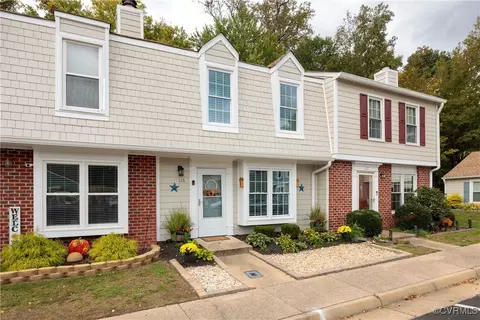 116 Arlington Sq, Ashland, VA 23005