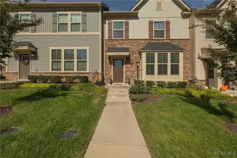 16504 Thornapple Aly, Moseley, VA 23120