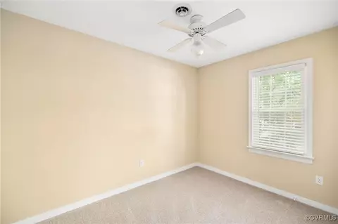 Bedroom - 5823 Mill Spring Rd, Midlothian, VA 23112 photo 6 of 7