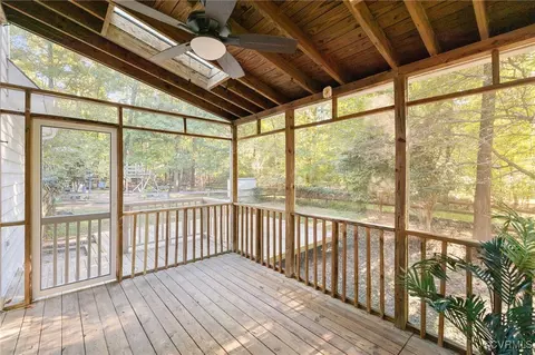 Exterior - 5823 Mill Spring Rd, Midlothian, VA 23112 photo 7 of 16