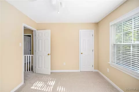 Bedroom - 5823 Mill Spring Rd, Midlothian, VA 23112 photo 5 of 7