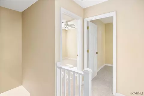 Entry Way - 5823 Mill Spring Rd, Midlothian, VA 23112 photo 5 of 6