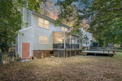 Exterior - 5823 Mill Spring Rd, Midlothian, VA 23112 photo 10 of 16