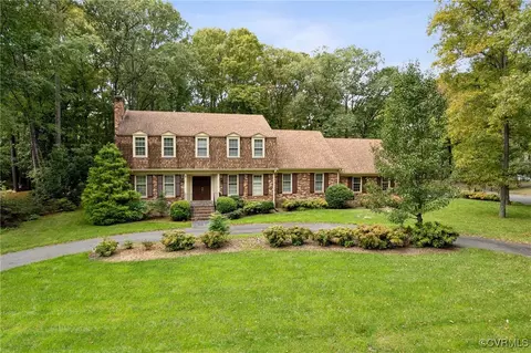 1614 Hearthglow Ln, Henrico, VA 23238