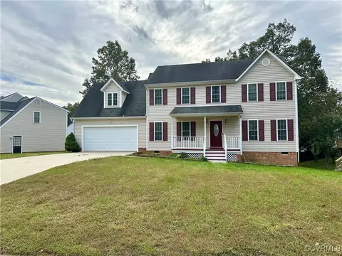 14212 Lyndhurst Dr, Chester, VA 23831