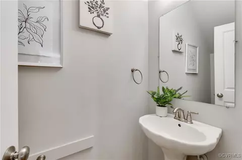 2104 E Broad St, Richmond, VA 23223 photo 19
