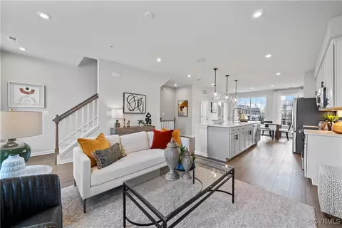 13319 Garland Ln, Midlothian, VA 23114