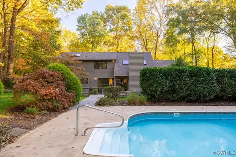 4 Runswick Dr, Henrico, VA 23238