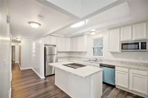 Kitchen - 709 E Pembroke Ave, Hampton, VA 23669 photo 1 of 11