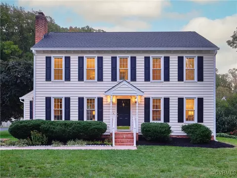 2417 Crowncrest Dr, Henrico, VA 23233