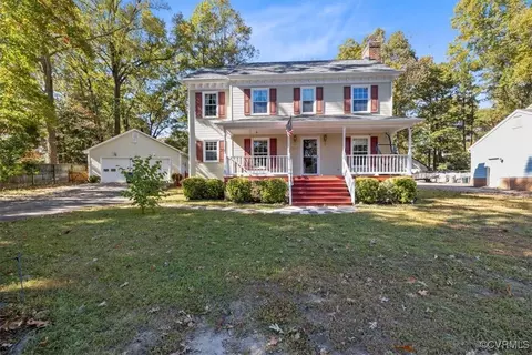 10910 Crofton Ct, Chester, VA 23831