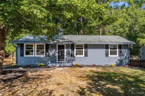 15703 Gary Ave, Chester, VA 23831