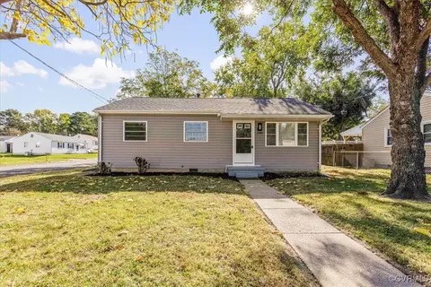 2500 Portsmouth St, Hopewell, VA 23860
