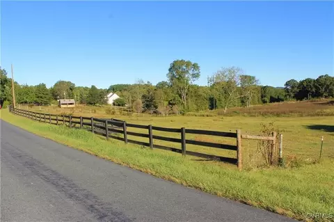 0 School Rd, Dillwyn, VA 23901