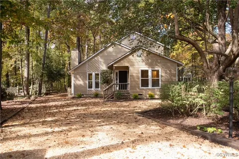 14121 Ridge Creek Rd, Midlothian, VA 23112