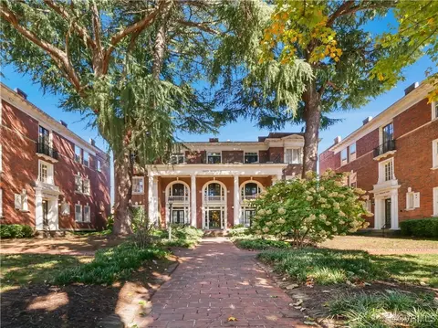 1608 Grove Ave #U4, Richmond, VA 23220