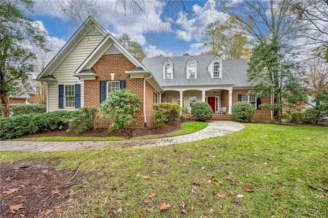11 E Square Ln, Richmond, VA 23238