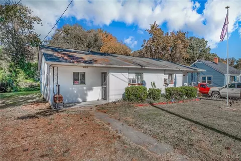 2615 Maple St, Hopewell, VA 23860