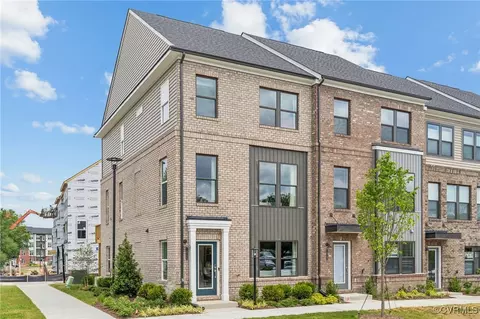 9969 Magnolia Ridge Dr, Glen Allen, VA 23059