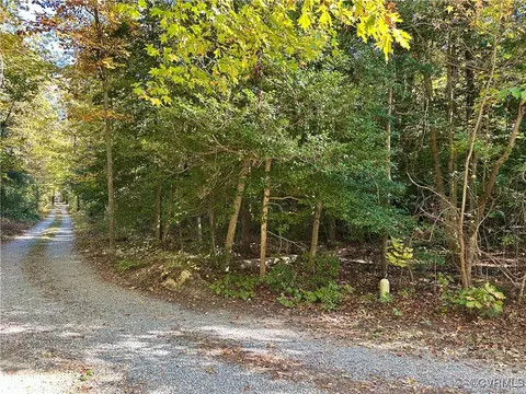 426 Coalfield Rd, Midlothian, VA 23114 photo 4