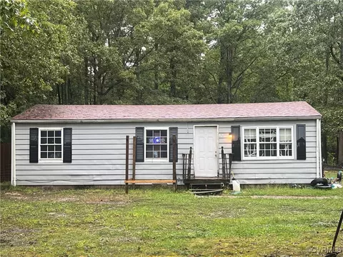 3201 The Loop Rd, Richmond, VA 23231 photo 1